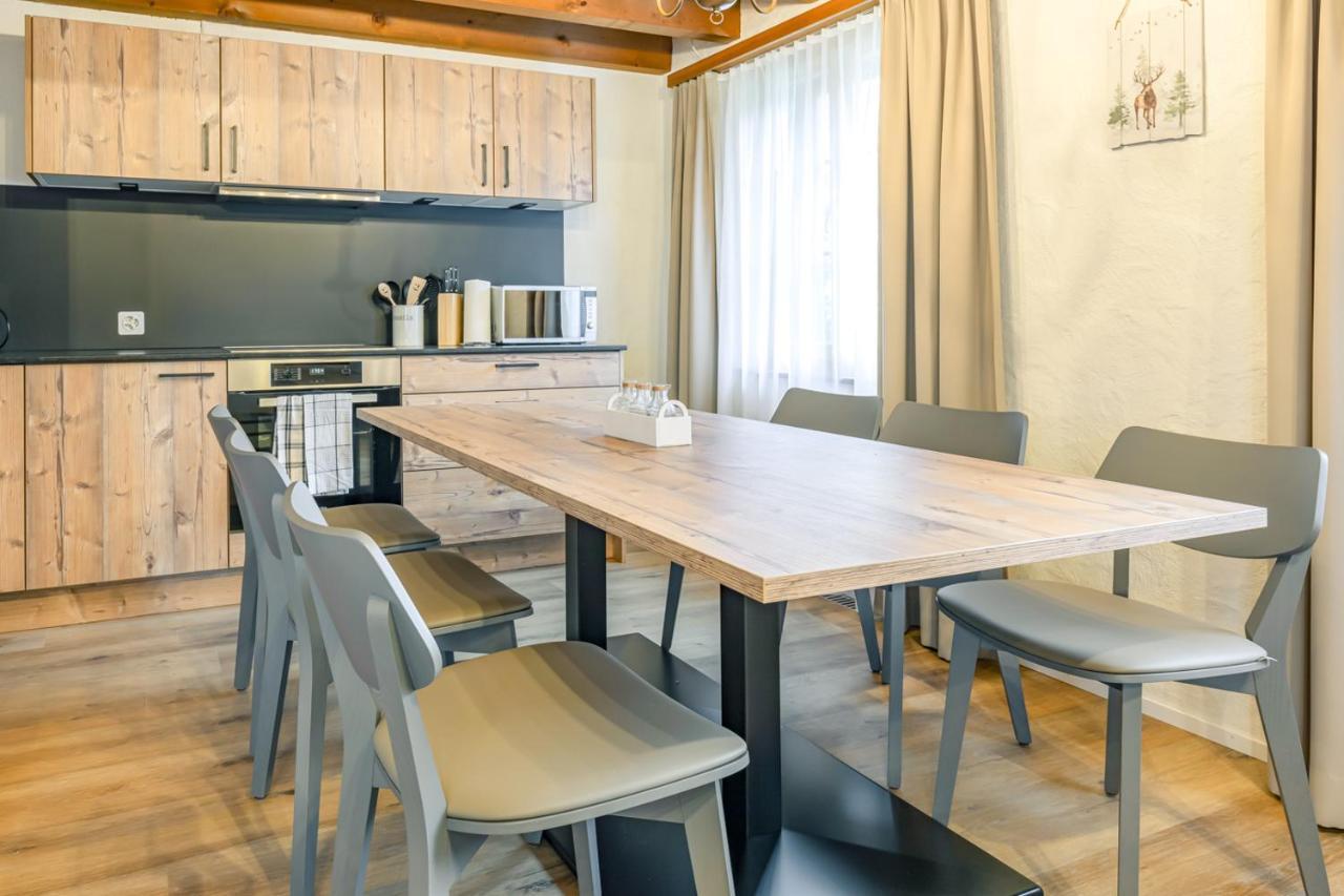 Apartment Eiger - Aare Jungfrau Ag جريندلوالد المظهر الخارجي الصورة